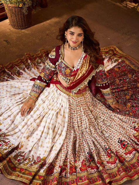 Ivory Kutchi chaniya choli spread in a full circle, Navratri shoot